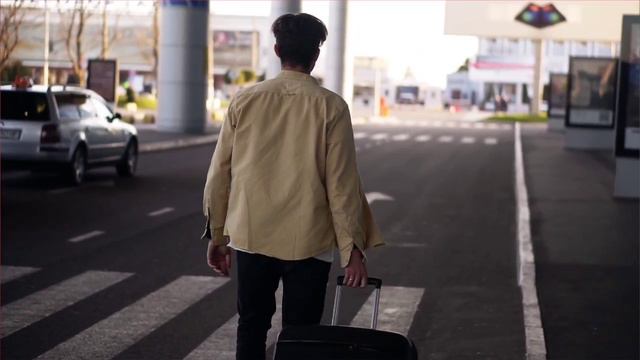 Коротко о важном. Задержка рейса смотреть онлайн