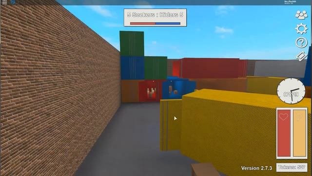 Превращаюсь в разные предметы и прячусь на картах / Roblox Blox Hunt смотреть онлайн