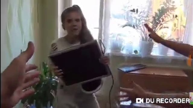 бесячий курсор разбила компьютер и монитор смотреть онлайн