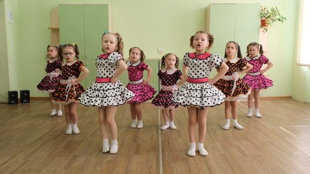 "Комары-комарики" смотреть онлайн