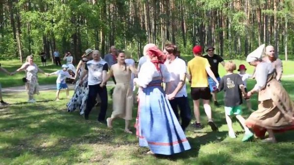 РУССКИЕ НАРОДНЫЕ ГУЛЯНИЯ
1 июня 2024
Парк «Харинка»
https://t.me/OPENWRESTLING/136