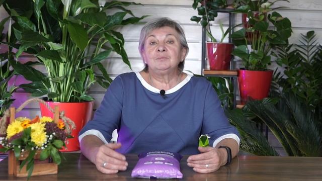 Чем Полезна Мочевина для почвы ✔️ Применение Карбамида в саду