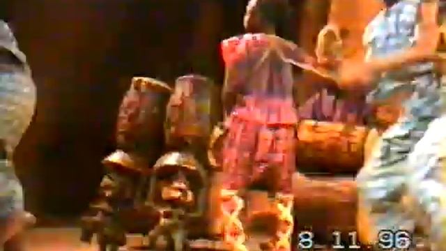 История Кот-д'Ивуар в танцах и песнях 1996 году смотреть онлайн