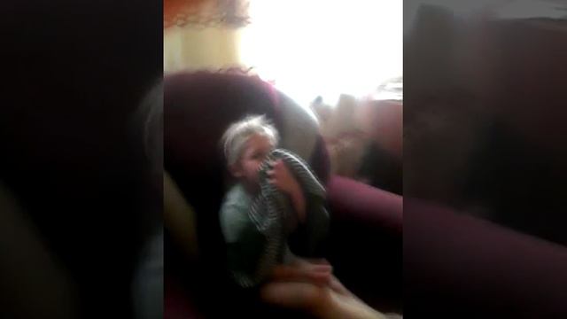 Почему Даша любит маму))) смотреть онлайн