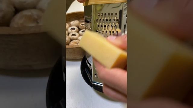 Курица гриль дома в духовке с битым картофелем смотреть онлайн