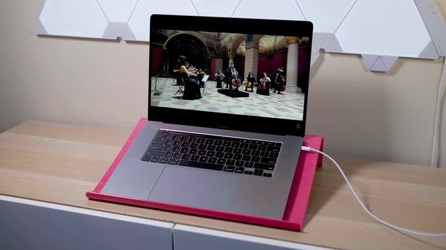 Dell XPS 15 Review (9500) Is the Dream Laptop a Reality? смотреть онлайн