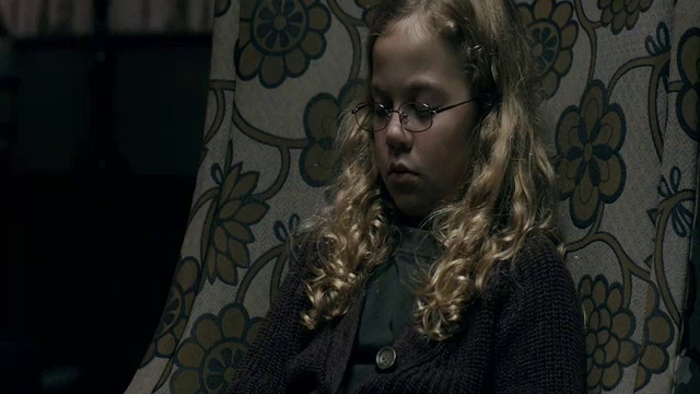 Трейлер Мама (Mama) смотреть онлайн