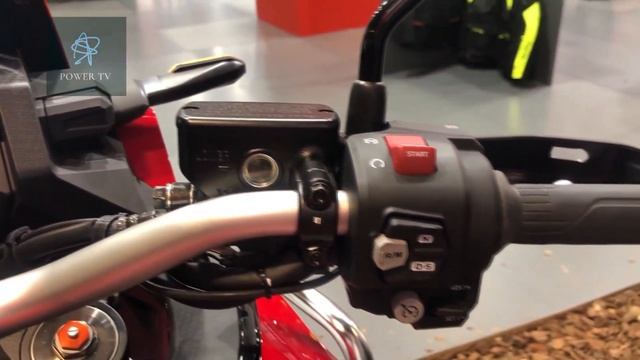 2020 HONDA CRF1100L AFRICA TWIN DCT ACCESSORIZED 2020 Swiss-Moto смотреть онлайн