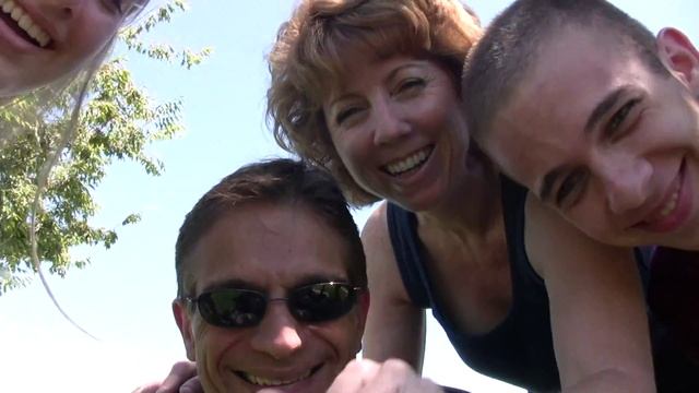 Baby Signs, Spoof смотреть онлайн