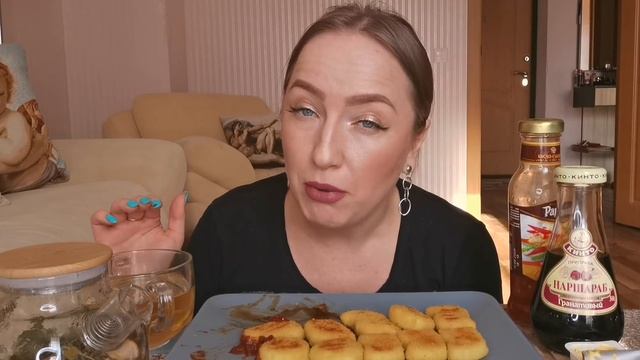 КАК Я ОТНОШУСЬ К НЕУХОЖЕННЫМ, ЗАПУСТИВШИМ СЕБЯ ЖЕНЩИНАМ / МУКБАНГ / 2 УПАКОВКИ НАГГЕТСОВ ?