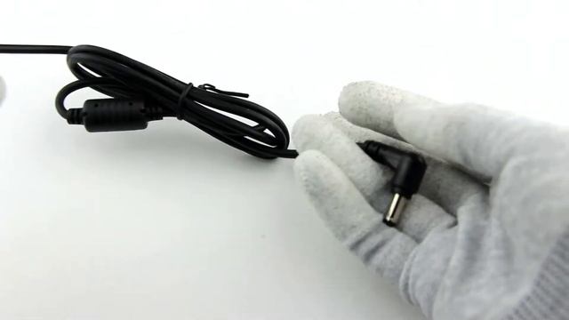 Блок питания для ноутбука Toshiba 19V1.58A (5.5x2.5) 30W смотреть онлайн