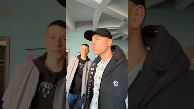 Нашел в магазине новый Lays Хамон. Кто пробовал? смотреть онлайн