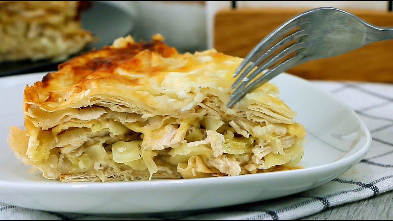 Тесто готовить не нужно - вместо него возьмем лаваш. Пирог из лаваша с капустой и курицей смотреть онлайн