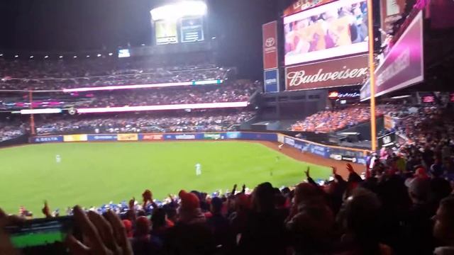 Free Cracker Jacks from T-Mobile at Game 4 смотреть онлайн
