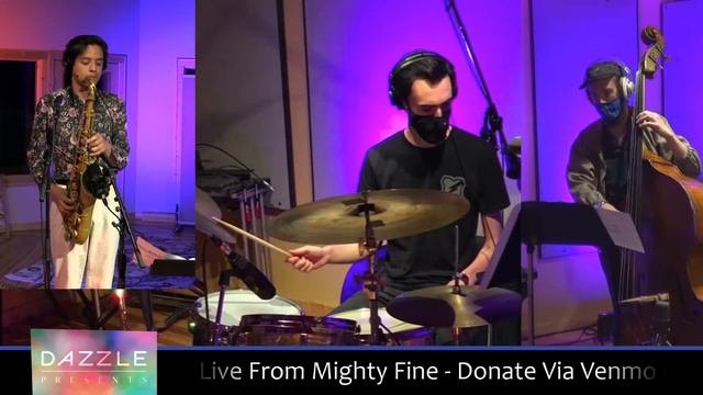Dazzle Presents - Rico Jones Trio смотреть онлайн