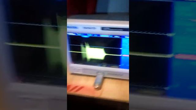 резонансный кондёр 50 герц смотреть онлайн