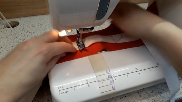 Как сшить трикотажные брюки. Делаем пояс с кулиской. Как установить люверсы. Prym Vario Plus Часть4 смотреть онлайн