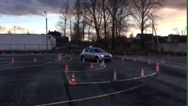 Автодром Категория В смотреть онлайн
