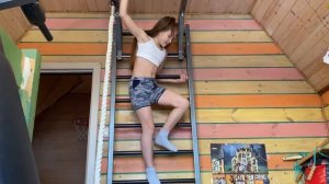 Как научиться ребенку подтягиваться