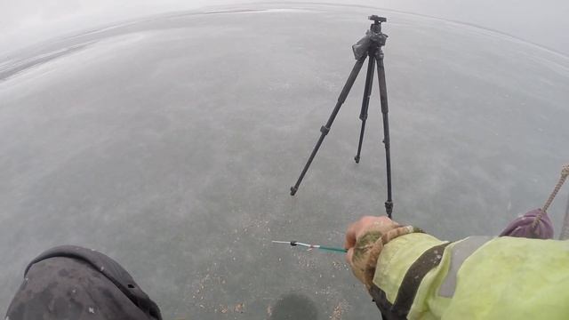 От лунки к лунке, и рыбка плюс! Сериал 4 . Зимняя рыбалка. 2020 год. смотреть онлайн