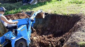 Самодельная экскаваторная установка "EXPVIK" для мини трактора МТЗ-132Н. + прицеп.