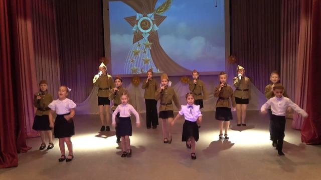 Беспокойные детишки - Прадедушка смотреть онлайн