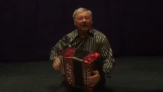 Уральский гармонист Сергей Еремеев Шуточная песенка про курочку Гармонь - это наше всё! смотреть онлайн
