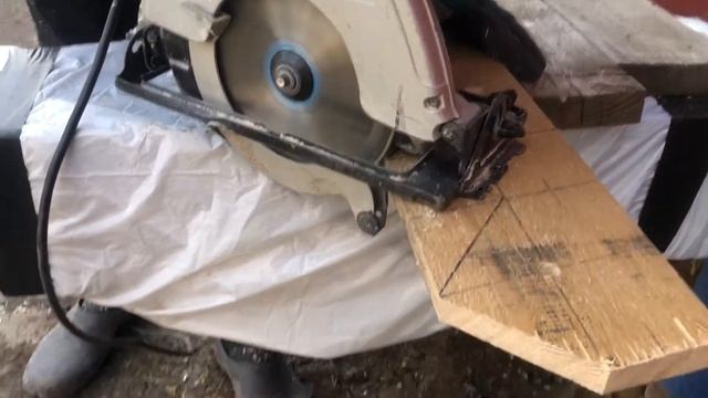 Резной Подзор смотреть онлайн