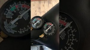 Где находится отверстия для синхронизации Сузуки Интрудер 1400