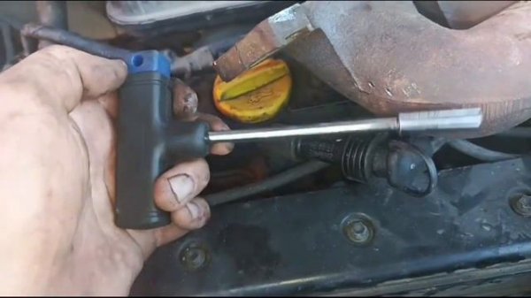 Chevrolet Captiva Замена датчика коленвала двигателя