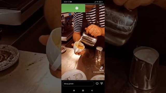 Как сделать сердце на латте. вкусный холодный кофе от русского бариста. кофе пьют в россии смотреть онлайн