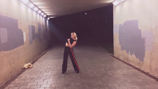 Commercial Freestyle - Holly Hunter смотреть онлайн