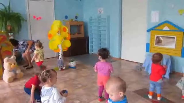 2 группа раннего возраста Занятие по развитию речи Тема 'Поможем колобку' смотреть онлайн