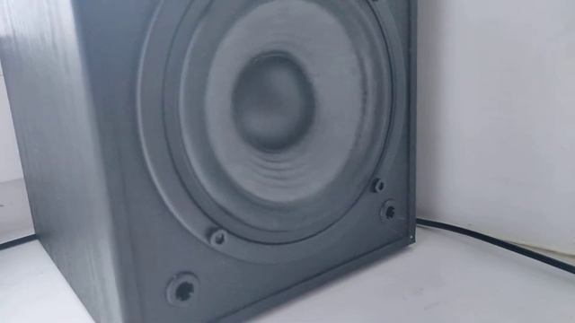 Edifier R1100 bass смотреть онлайн