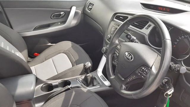 152L289 - 2015 Kia Ceed SW 1.6 EX 5DR 13,450 смотреть онлайн