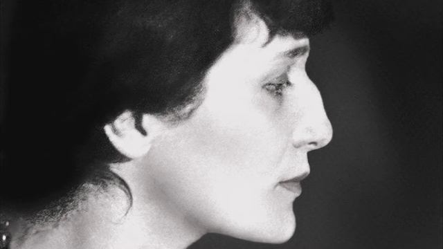 Елена Фролова – Марина Цветаева "Ахматовой" смотреть онлайн