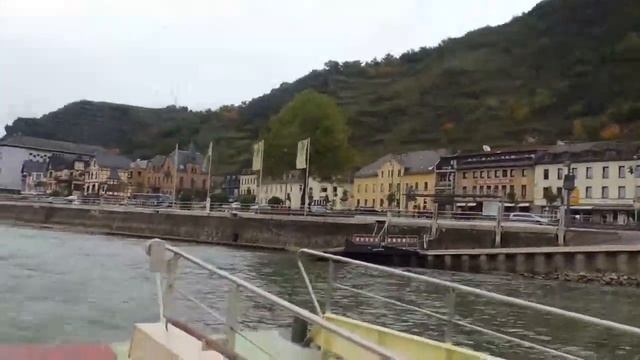 Fähr-Überfahrt Rhein St.Goar St. Goarshausen смотреть онлайн