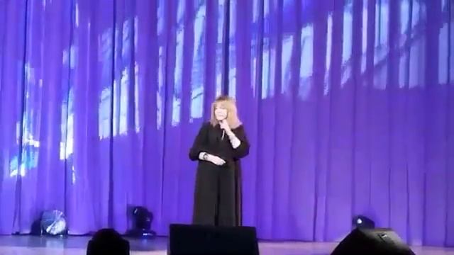 Екатерина Семёнова - "Школьница". Концерт "Хиты 80-90-х." смотреть онлайн