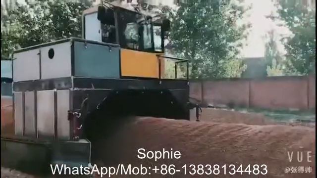 Windrow Compost Turning Machine for Organic Fertilizer Fermentation Compost смотреть онлайн