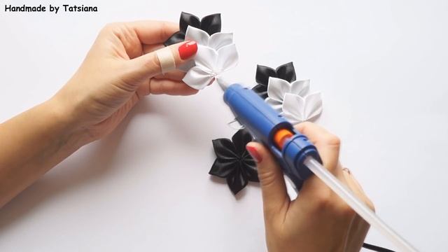 Ободок Канзаши Мастер-класс / DIY Kanzashi Headband, Tutorial смотреть онлайн