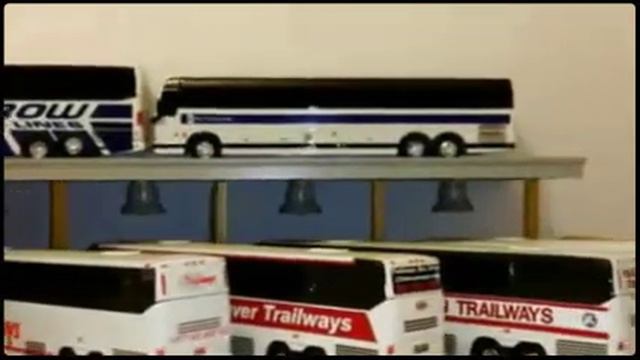 1/64 Scale Diecast collectible Model BUS STATION TERMINAL GARAGE, ...Greyhound Trailways MCI Prevos смотреть онлайн