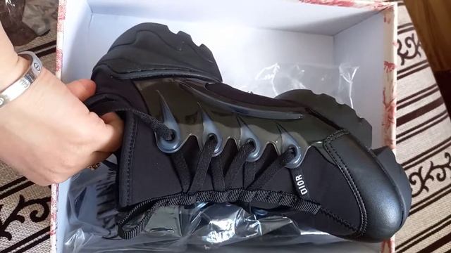 Копия (реплика) кроссовок Dior. Гуанчжоу. смотреть онлайн