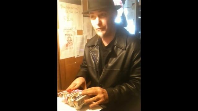 Igor explains King Crimson's 'The Great Deceiver' beat смотреть онлайн