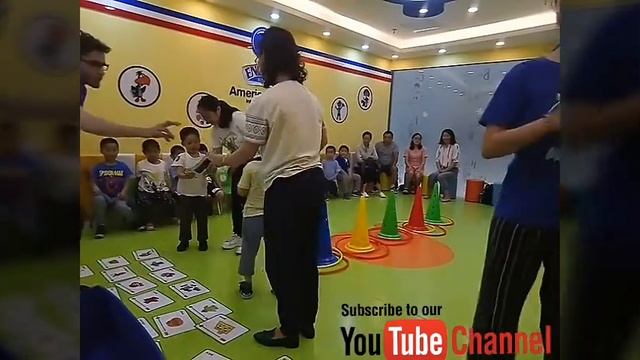 208 - ESL Parents Game | Hula race | parents day game | Mux's ESL games| смотреть онлайн
