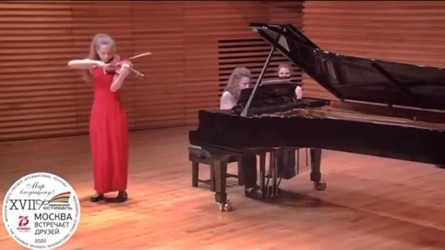 Benedetta Fiechter, Lutoslawski ‘Subito’ смотреть онлайн