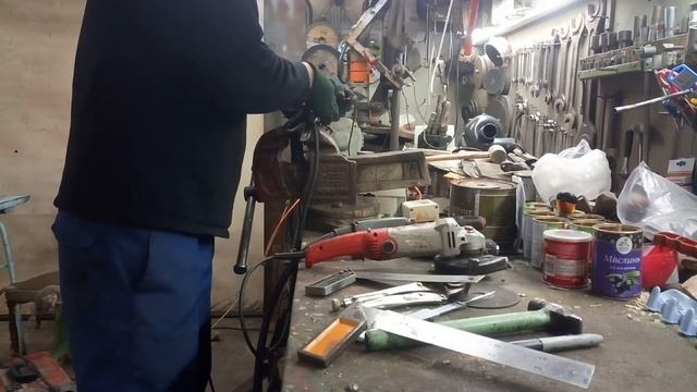 Классное приспособление для болгарки. Ровный рез легко. Ручная циркулярка, Штроборез из болгарки. смотреть онлайн