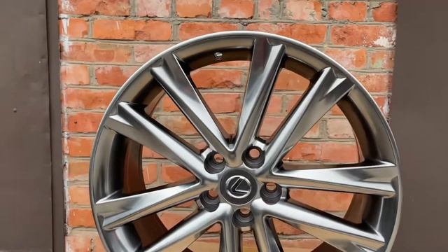 Новые диски R17 5x114.3 на Toyota Camry V70 S-Edition смотреть онлайн