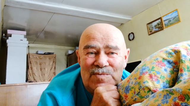 Кино Вась.Вася Попов вспоминает лёжа на кровати! смотреть онлайн