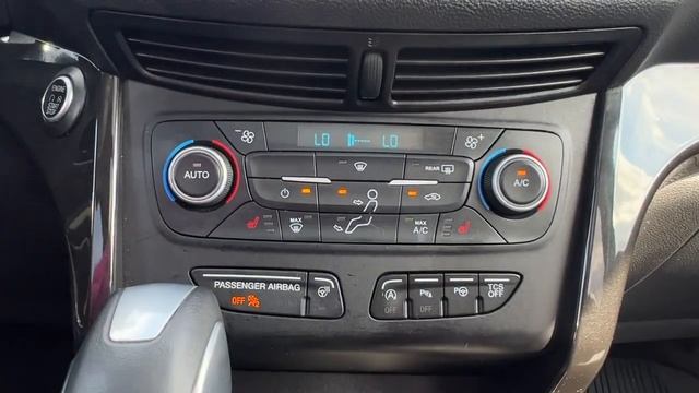 White 2019 Ford Escape Titanium Review Kelowna BC - Kelowna Toyota смотреть онлайн