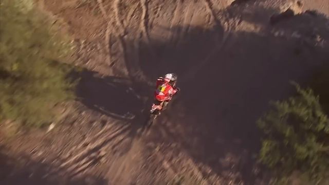 Stage 3 - Top moment: Gerard Farres Guell is trapped! - Dakar 2017 смотреть онлайн